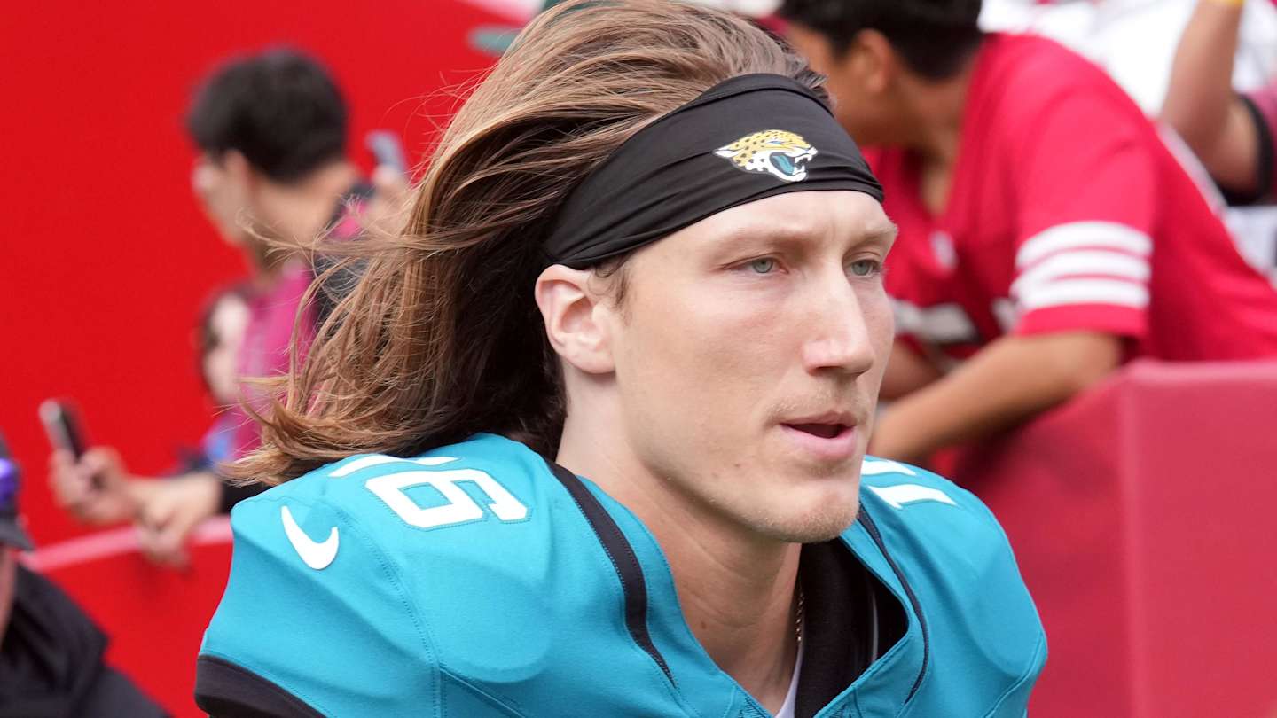 Jaguars' Trevor Lawrence making strides (but urged to improve in critical area)