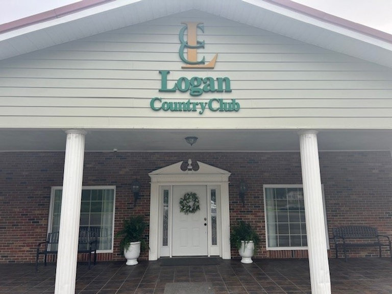Four Wildcat golfers finish in top five, Logan wins by 18 strokes