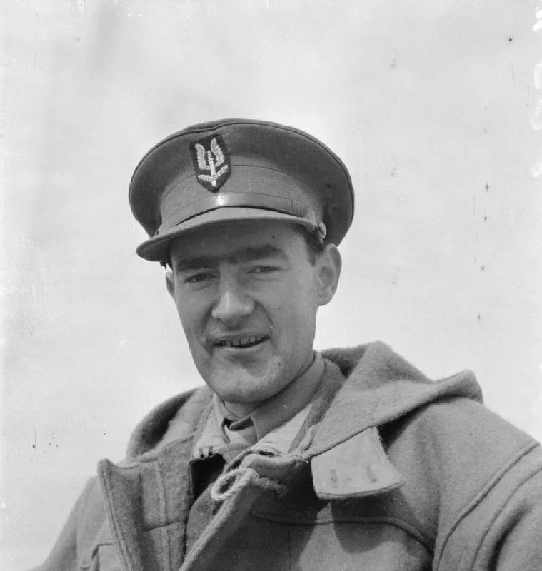 The Wartime SAS Legend in the Postwar Period: David Stirling