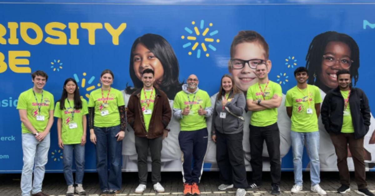 Mobile science lab visits Oxford secondary school