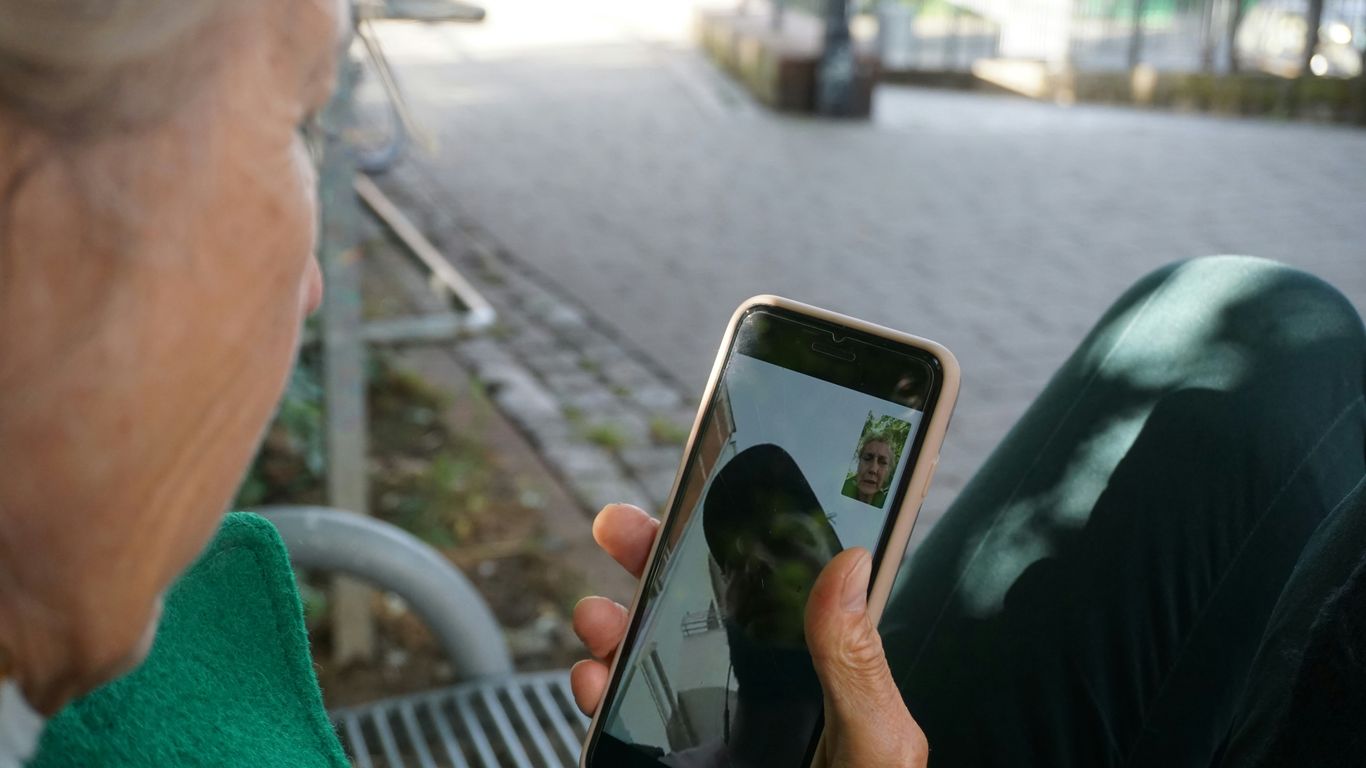 Unlock Your Health Potential with Helfie: The Future of Personal Wellness