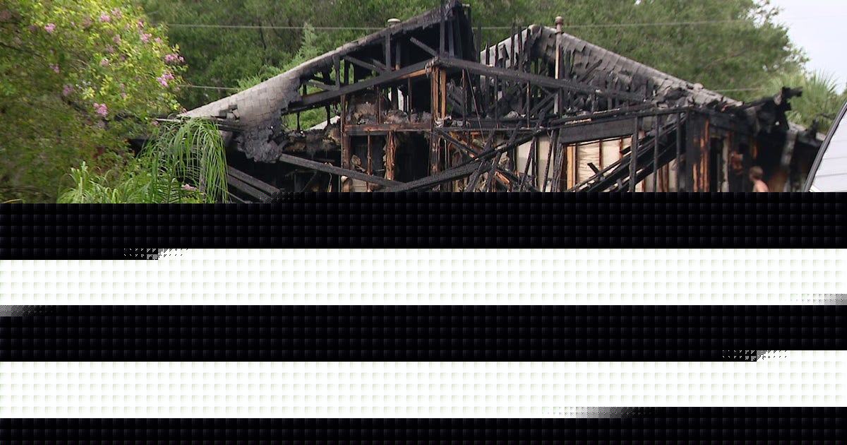 Hernando County firefighters battle fire at Weeki Wachee rental home