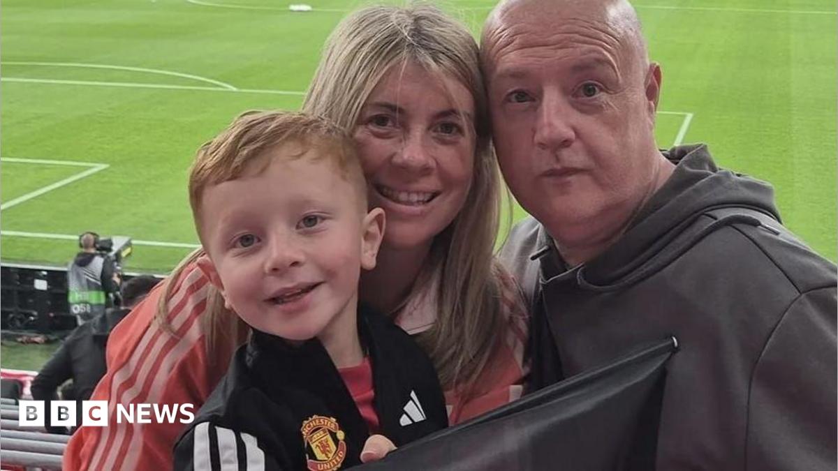 Man Utd mascot, six, hit by club's ticket tout crackdown