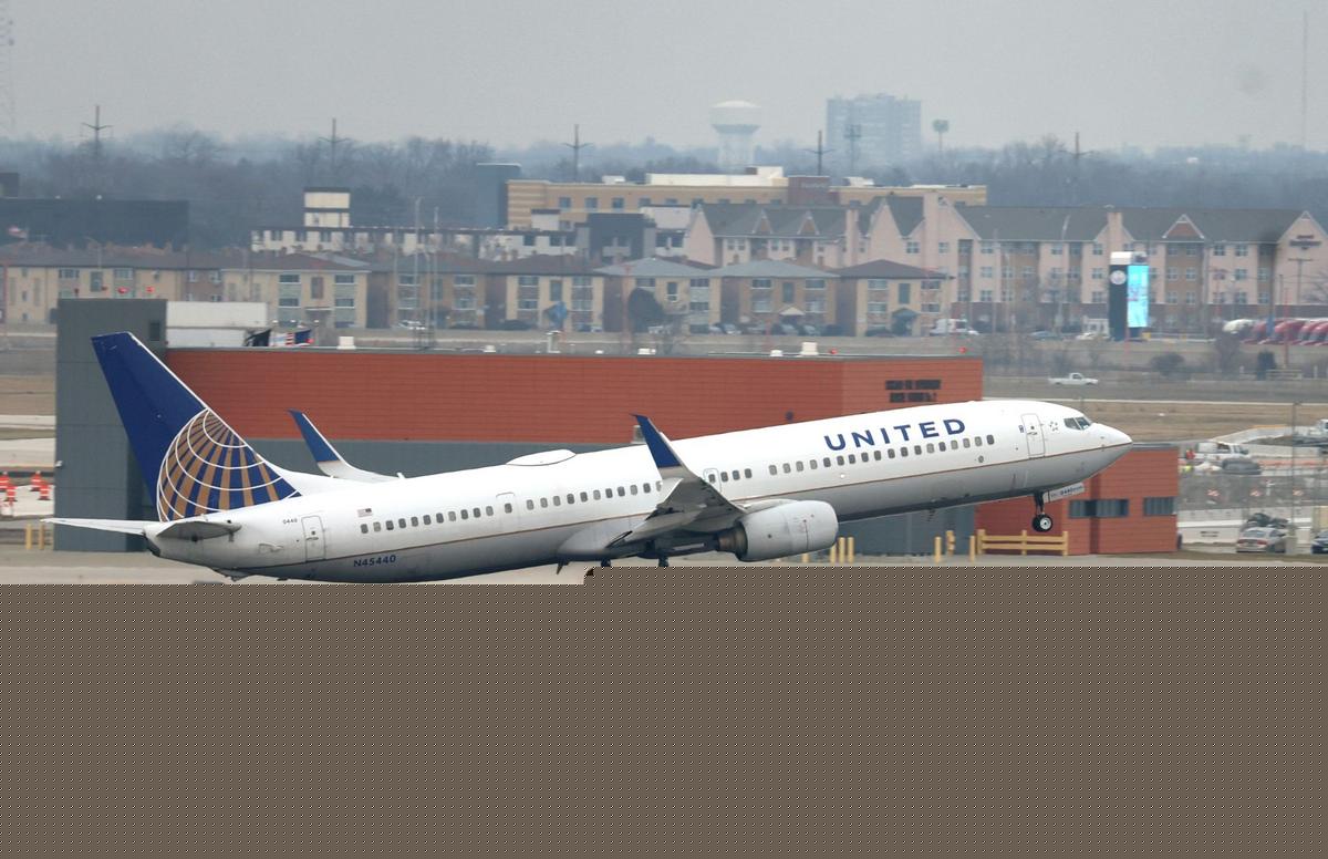 United Airlines Drops 10 Routes Out Of Chicago O’Hare, Including An International Destination
