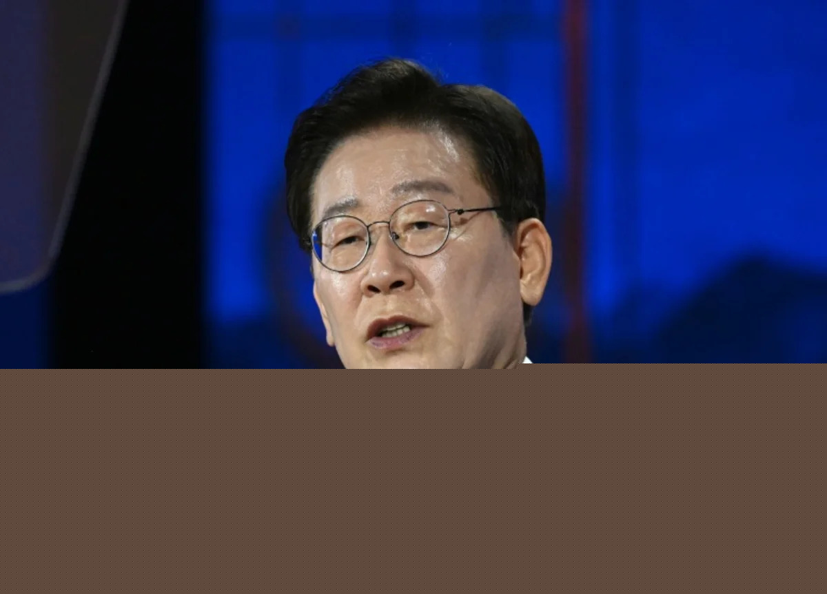 South Korea president urges regulator action on leveraged stock funds