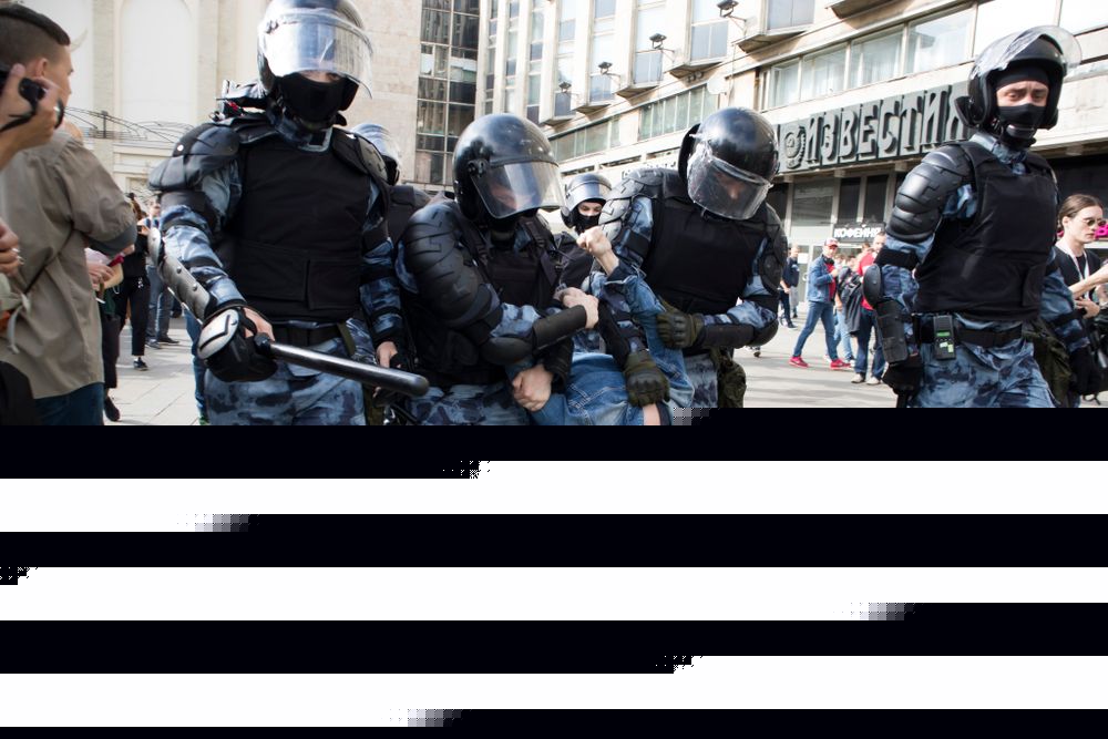 Researchers Detail Use of Bots to Quash Russian Opposition, Cheerlead for Putin