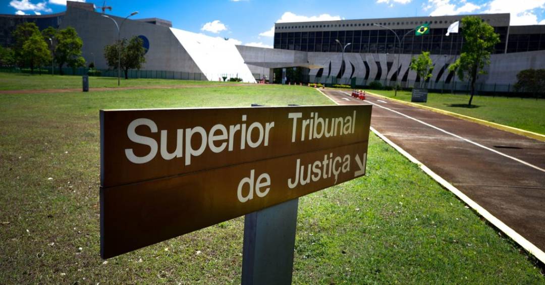 STJ condena sanção dos EUA contra ministro do tribunal