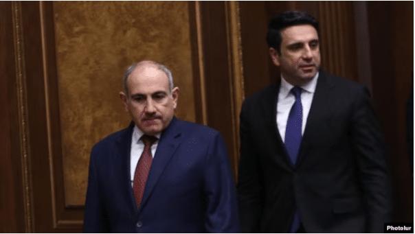 Le président du Parlement arménien bloque la publication du rapport sur la guerre du Karabakh