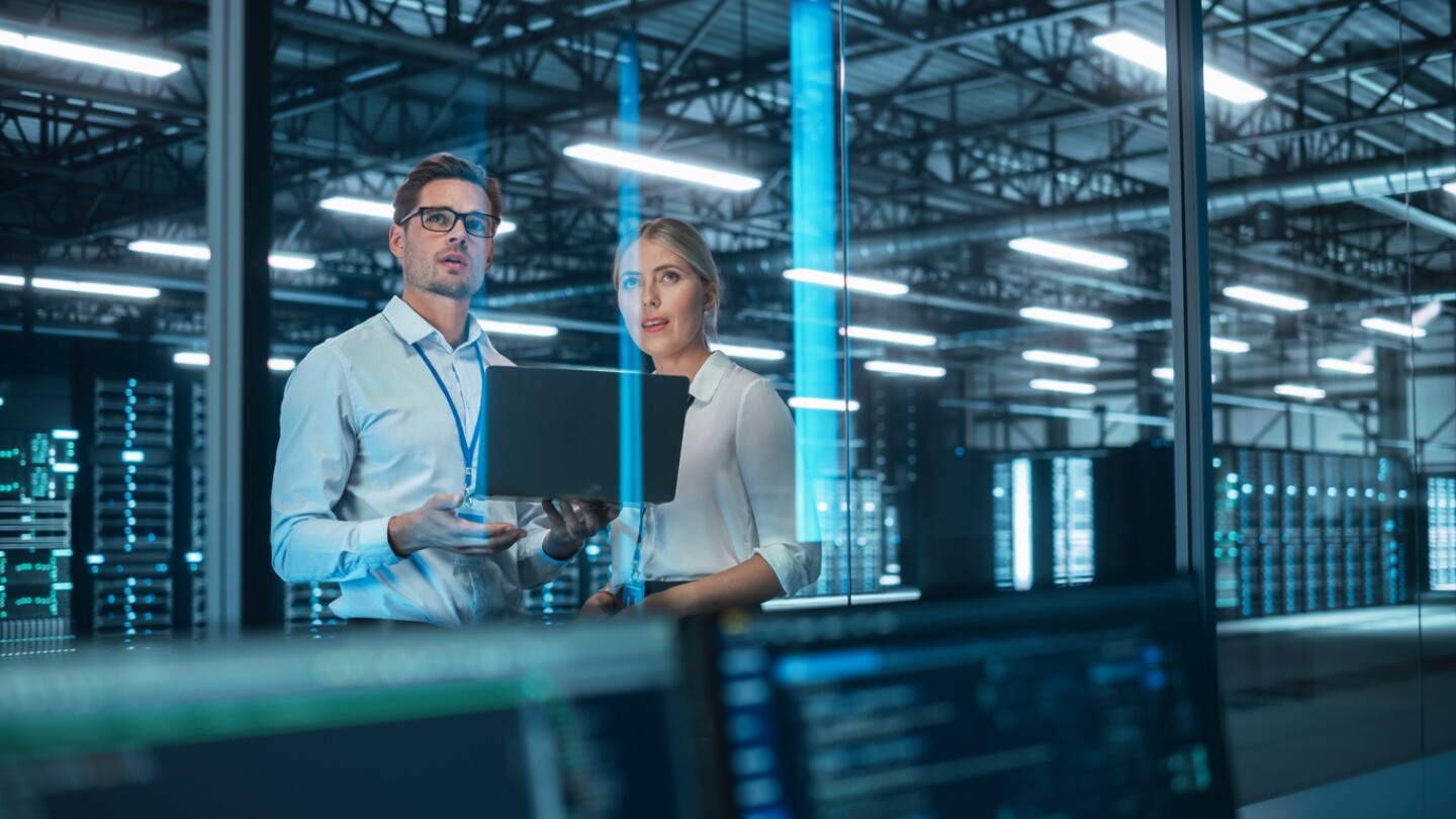 10 Companies Hiring IT Professionals Now