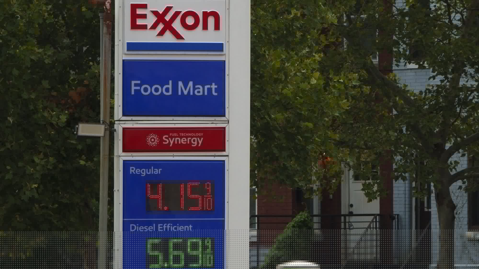 Should there be an oil export ban?