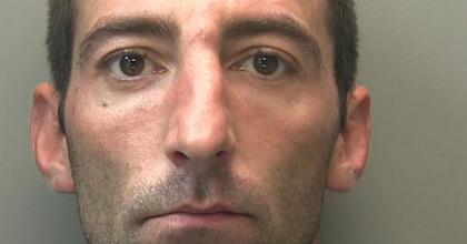 Police search for man who failed to attend court for burglary  sentencing