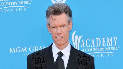 Randy Travis to release ‘Now Playing’ curated vinyl collection
