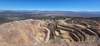 McEwen to acquire Golden Lake Exploration, consolidating Gold Bar complex