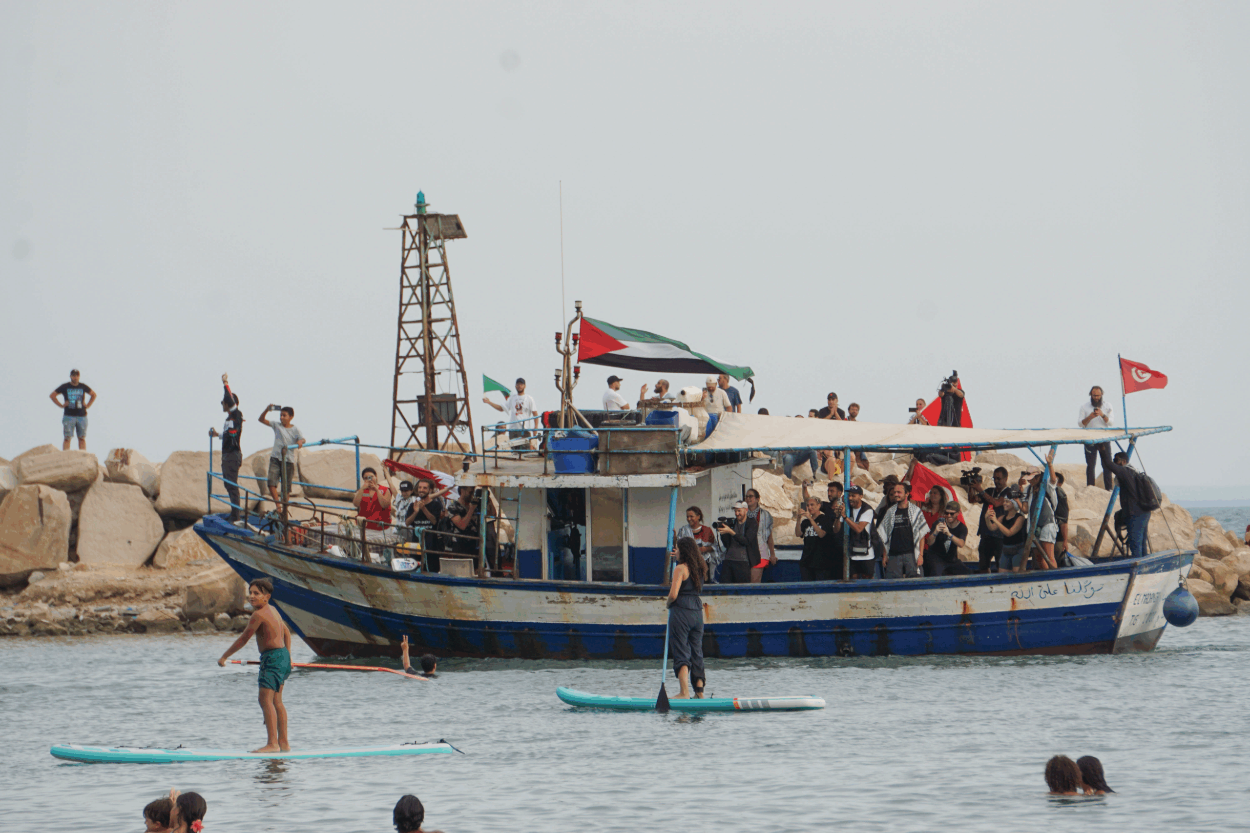 Espulsione attivisti Flotilla: anche i cittadini svizzeri rimpatriati da Israele
