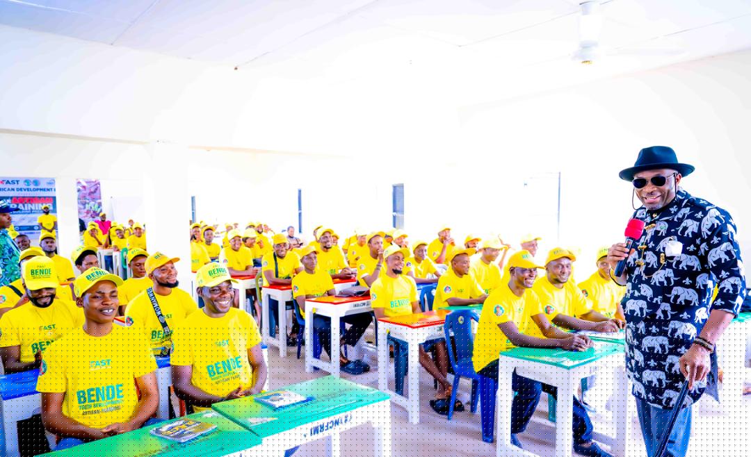 Kalu Flags Off Skills Training In Bende For 150 Youths
