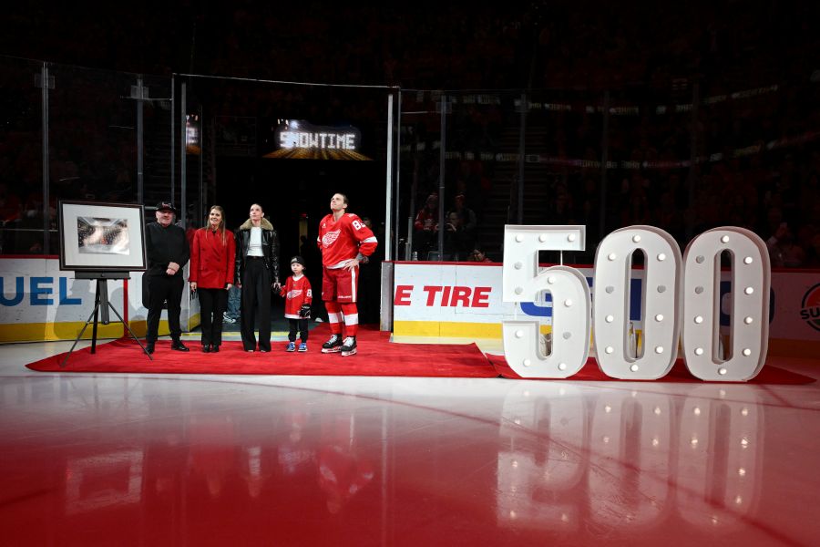 Red Wings’ Kane ties Stars’ Modano as highest-scoring American-born players in NHL history
