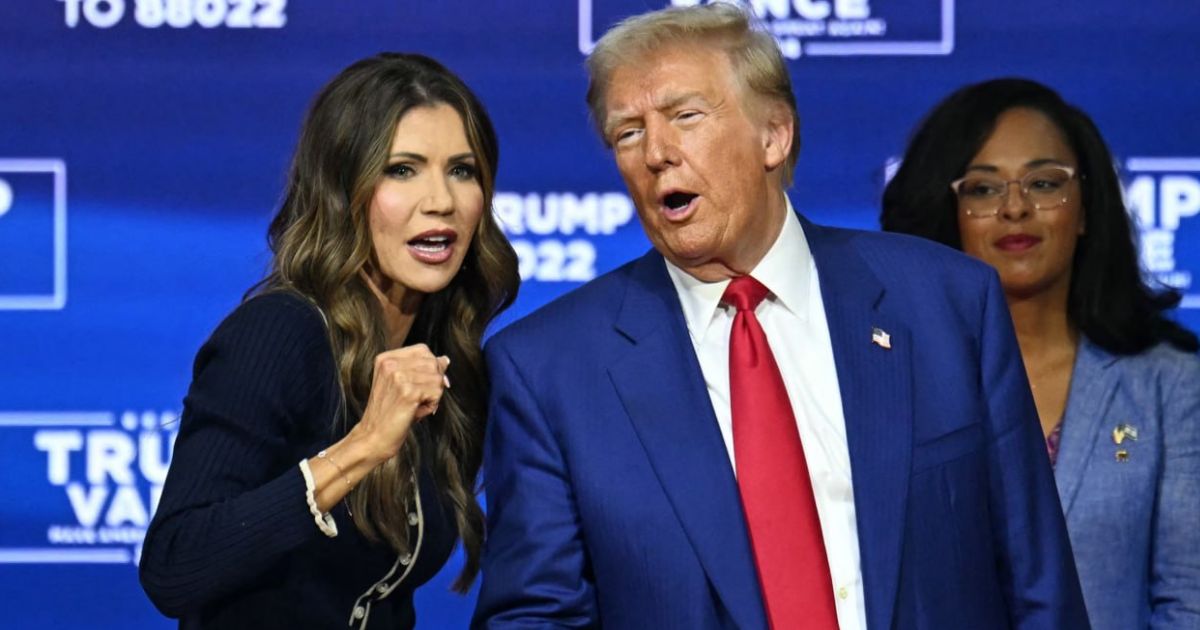 Republican Senator Breaks With Trump, Goes Nuclear on Noem and Miller