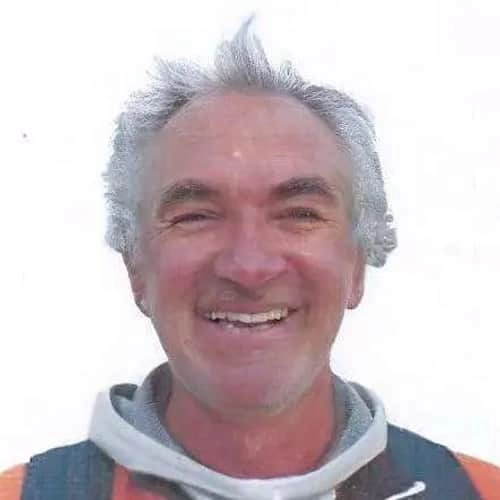 Commenti su “Ciao Michele, continua a camminare in libertà tra le nuvole” di Pasquale