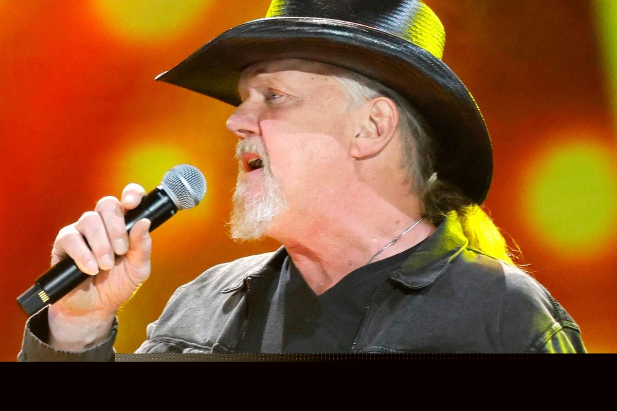 Trace Adkins Forgave His Wife For Shooting Him In the Heart