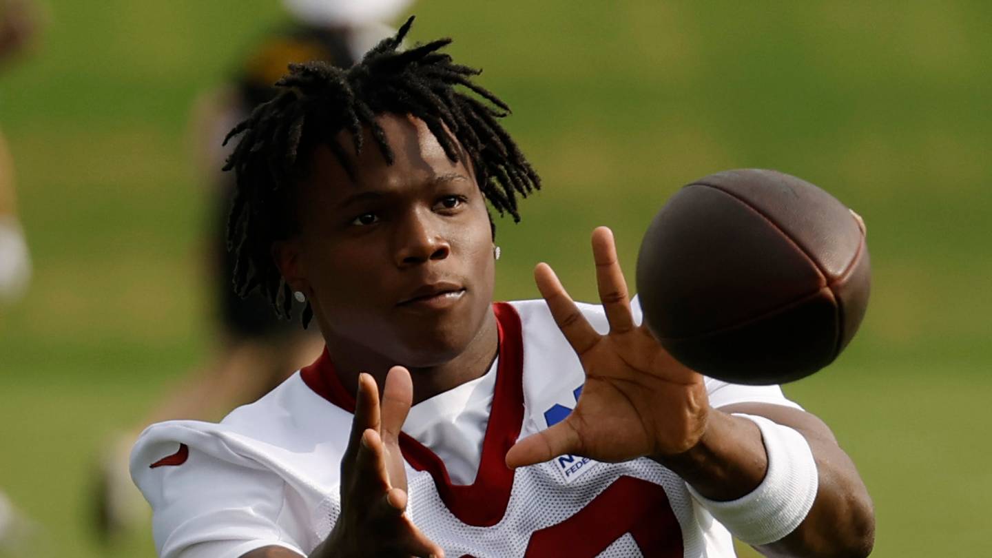 Commanders' ground game just sent a powerful warning on the first day of pads