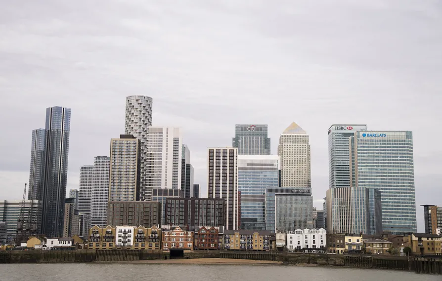 ‘Tax big banks to end food banks’
