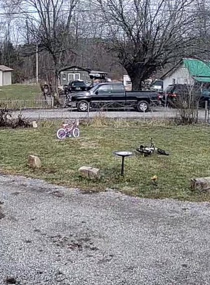 Grundy Co. Searching for Suspected Vehicle Involved in Shooting