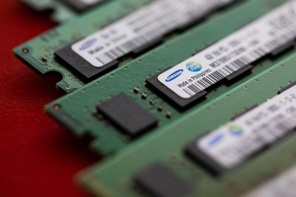 From Meta to Samsung, Global Tech Unleashes Spending to Chase AI