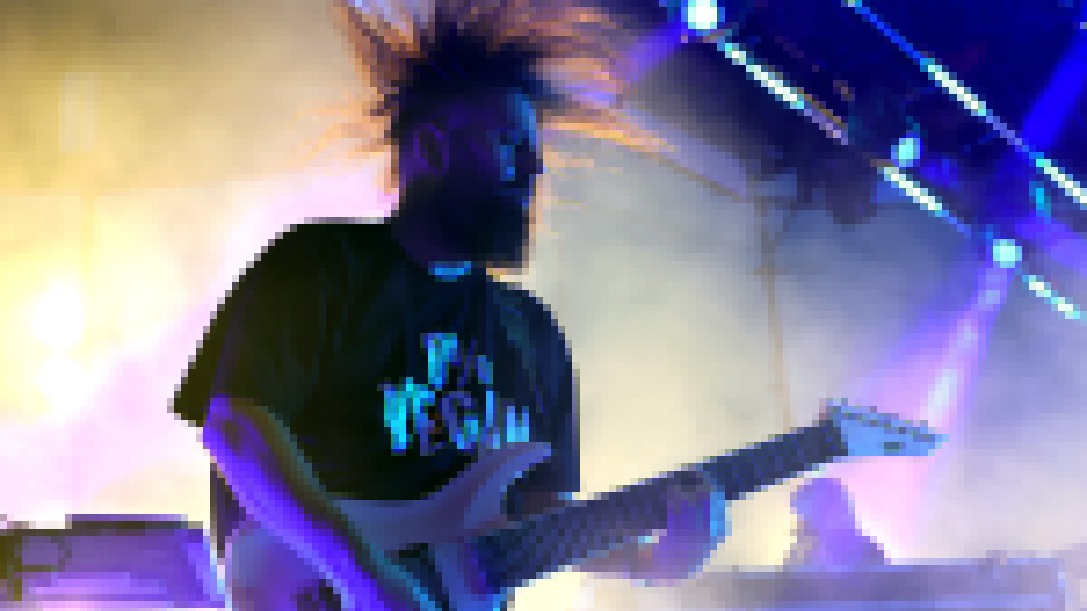 “When I went to the all-digital realm, I took on a world of pain that I was not expecting”: Why Stephen Carpenter has returned to tube amps for Deftones’ latest tour