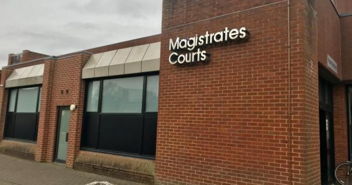 Man, 42, who carried large kitchen knife in Broad Lane granted bail