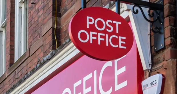 Major deal for Post Offices to handle cash for 30 banks for another five years