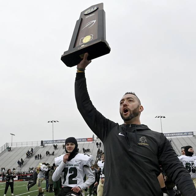 Belle Vernon athletic director Matt Humbert departs for Bethel Park
