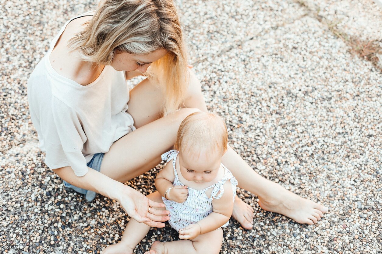 Nauja socialinė realybė – „ištekėjusi vieniša mama“: tai nėra asmeninė nesėkmė