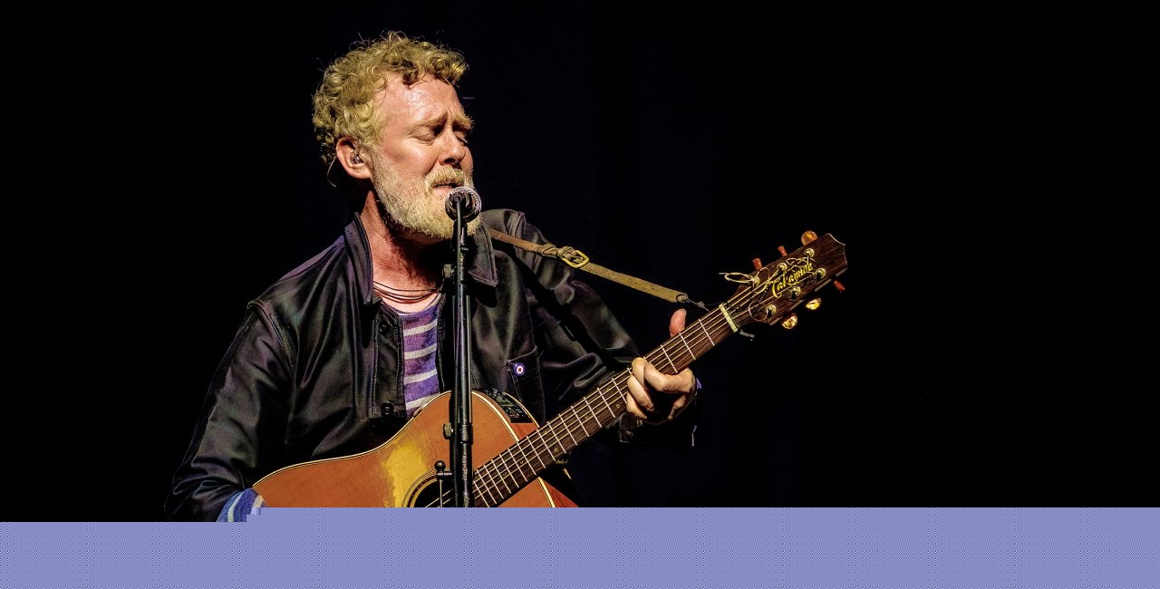 Irish musician Glen Hansard dies at 56: The Czech story behind “Falling Slowly”