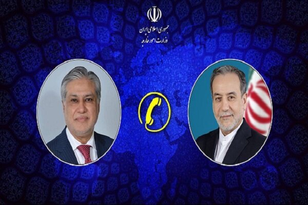 Pakistan, Iran FMs discuss regional developments