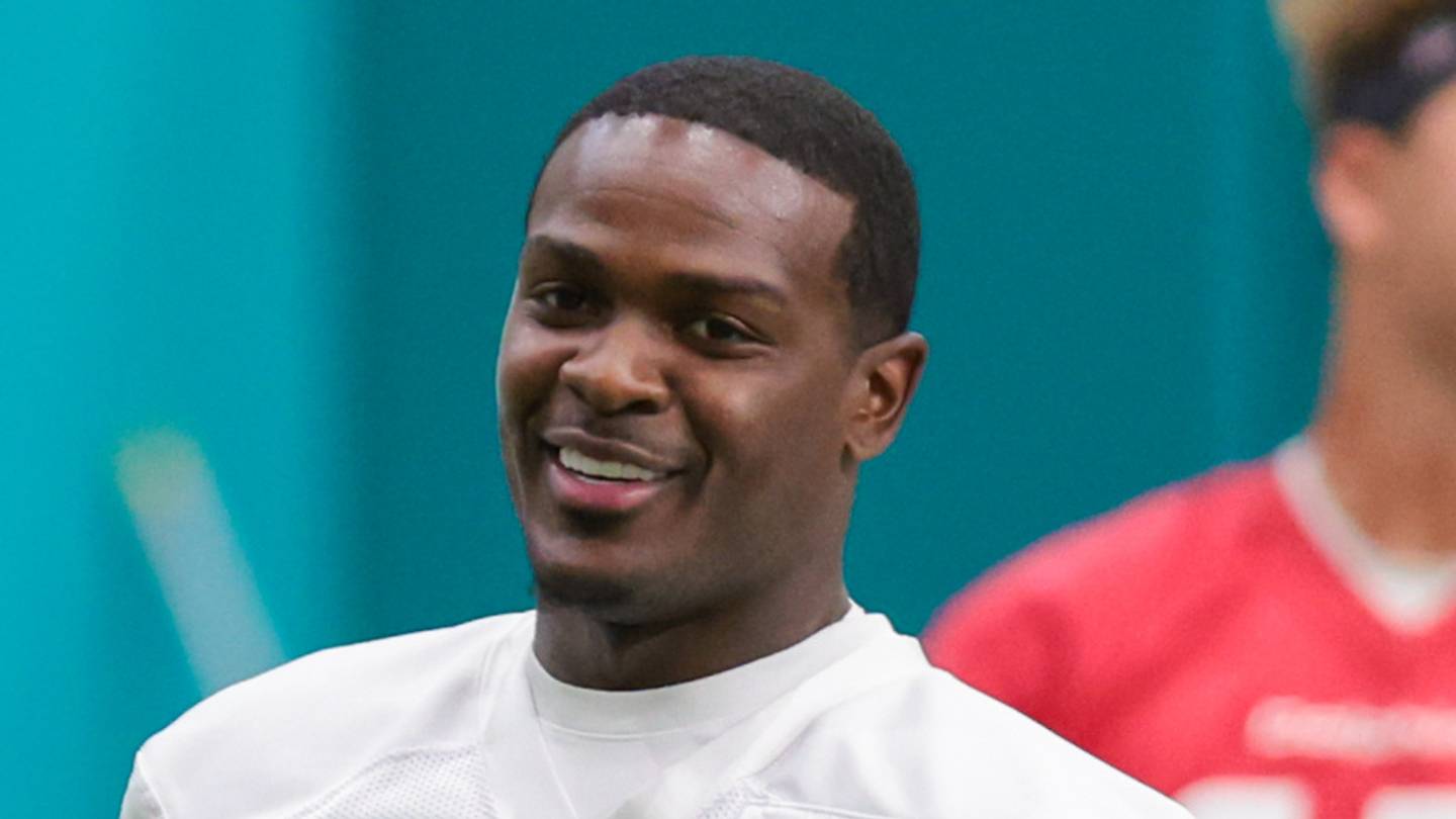 De'Von Achane is proving he belongs among the NFL's brightest young stars