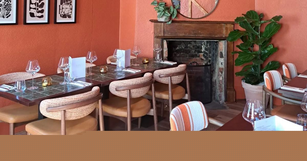 'Delight' as new restaurant opens in transformed town centre building