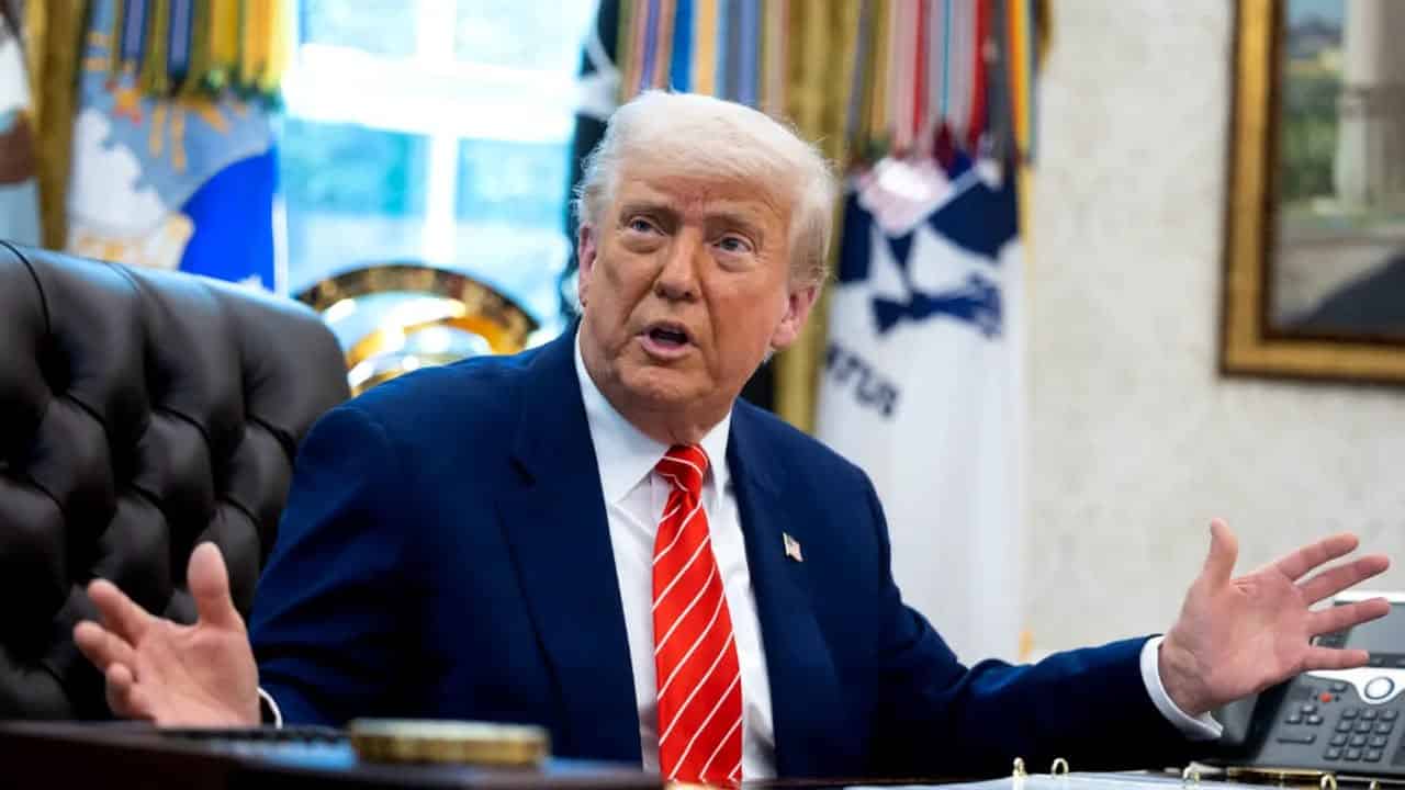 Trump amenință Canada cu tarife de 50% și blocarea avioanelor fabricate peste graniță