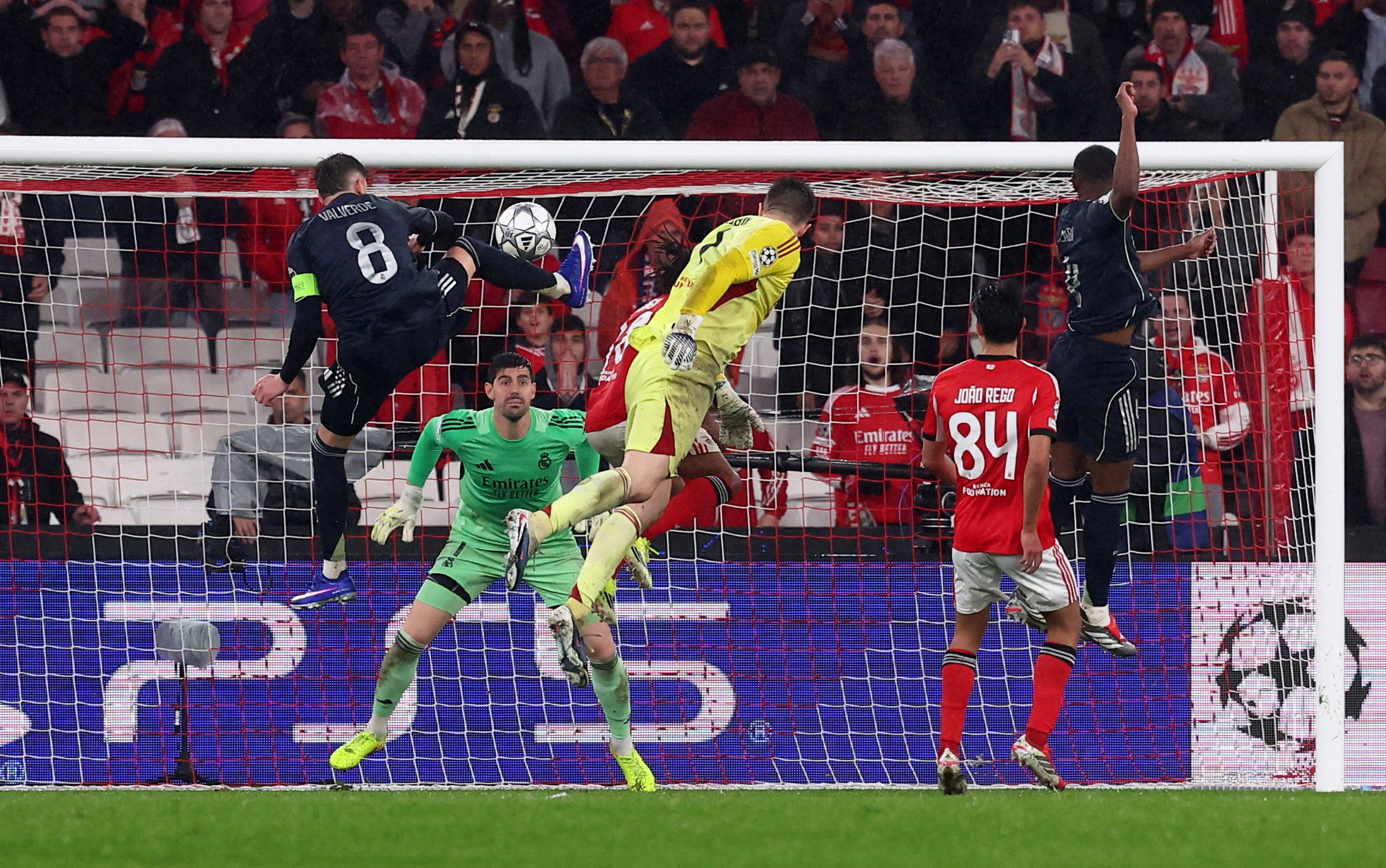 Real Madrid and PSG miss automatic qualification, on frenetic group-stage finale