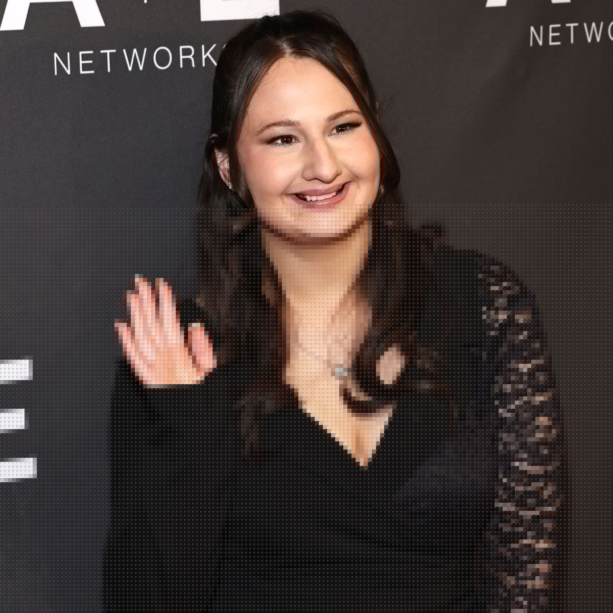Gypsy Rose Blanchard Details “Summer Glow-Up” Cosmetic Treatments
