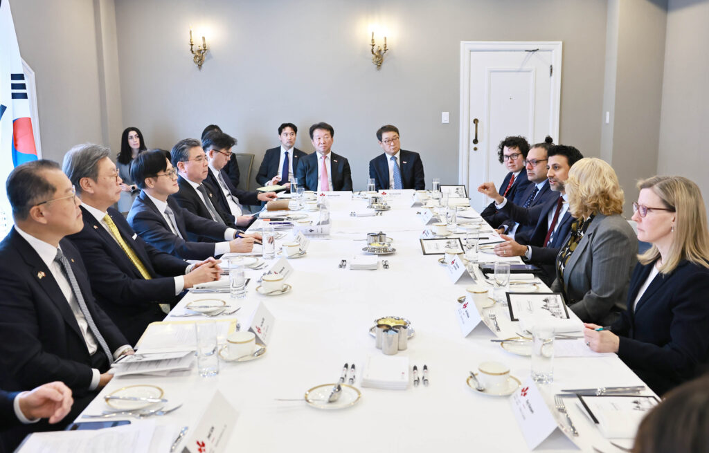 Cdn. government officials meet with Korean businesses on ‘Invest in Canada’ initiative