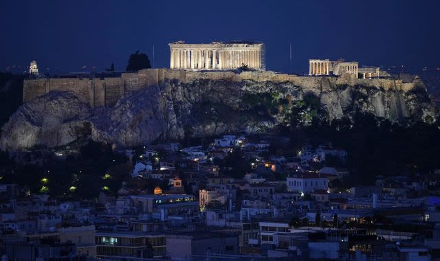 Greek police believe phone of British woman found dead in suitcase was used to stall investigation - reports