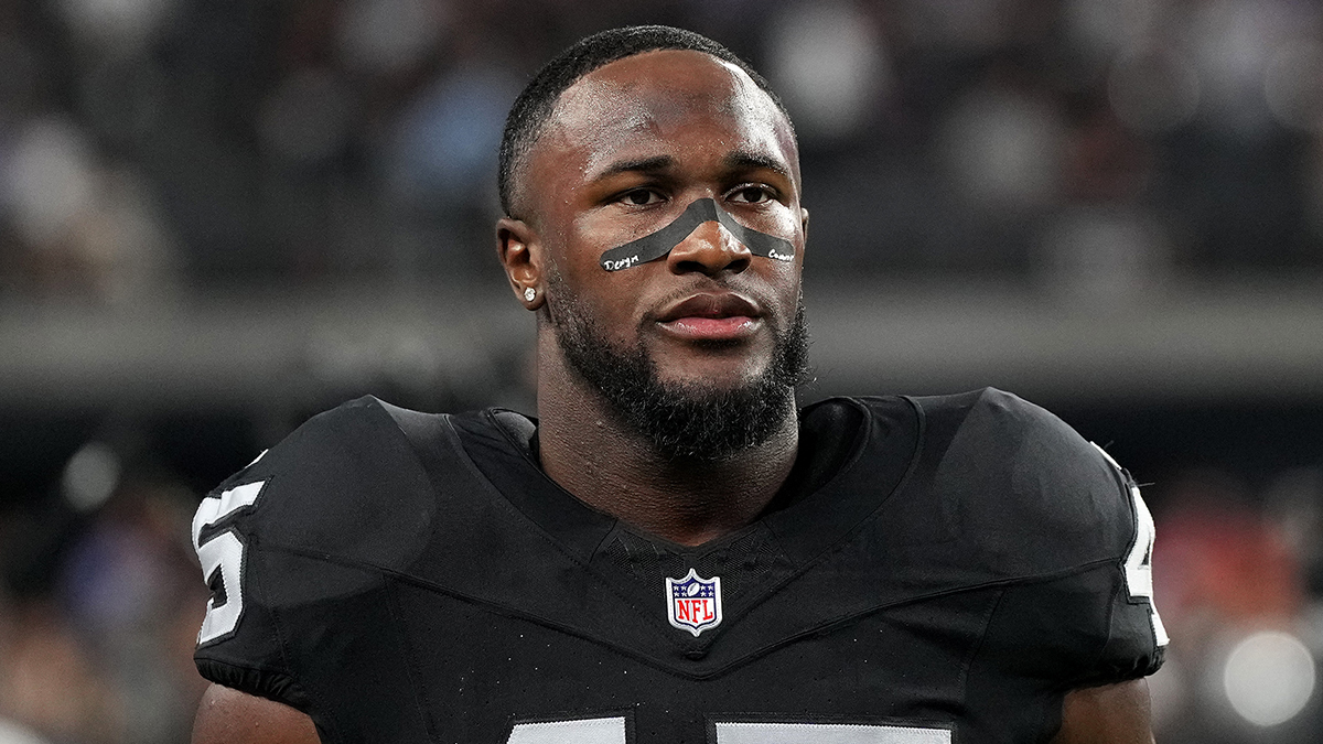 Devin White Drops Fiery Rant Over Raiders’ 1-3 Start
