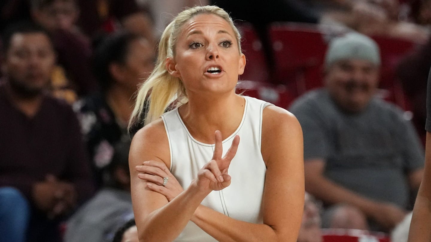 Arizona State Rallies Late, Defeat Rival Arizona
