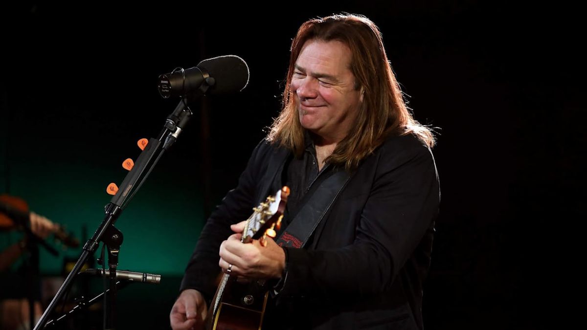 Alan Doyle says he’ll always have a ‘soft spot’ for performing at George Street Festival
