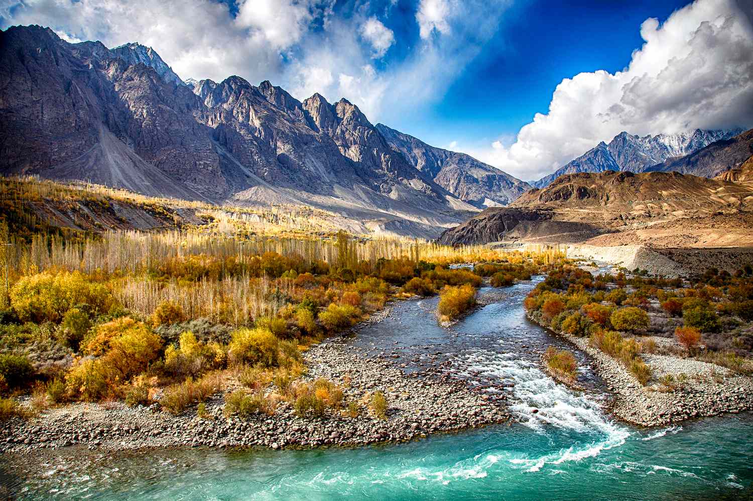 Travelers Warned to 'Reconsider Travel' to This Asian Country in Updated U.S. Travel Advisory