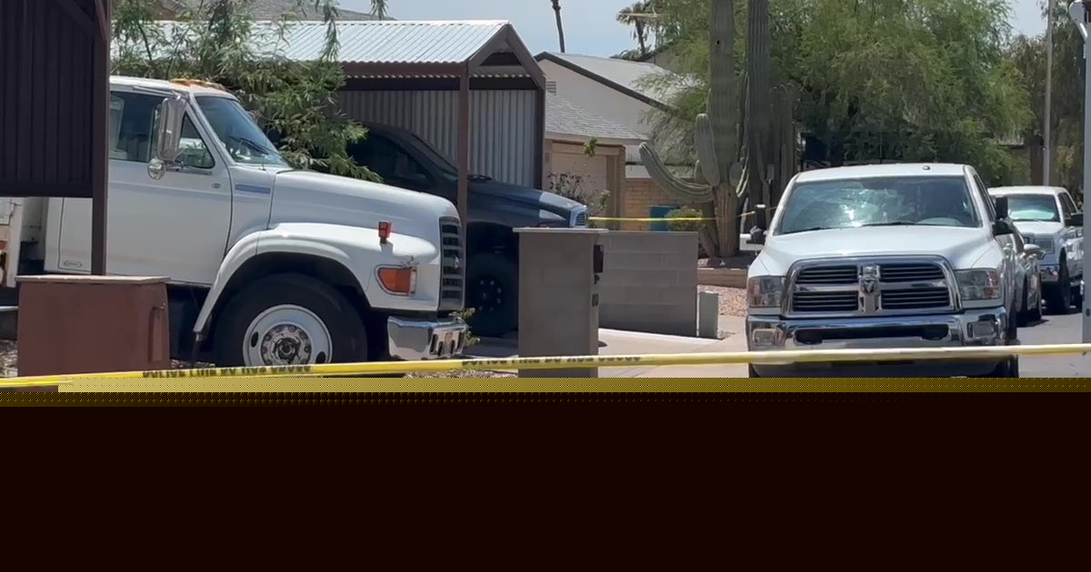 Man dead following fight at South Phoenix home: PD