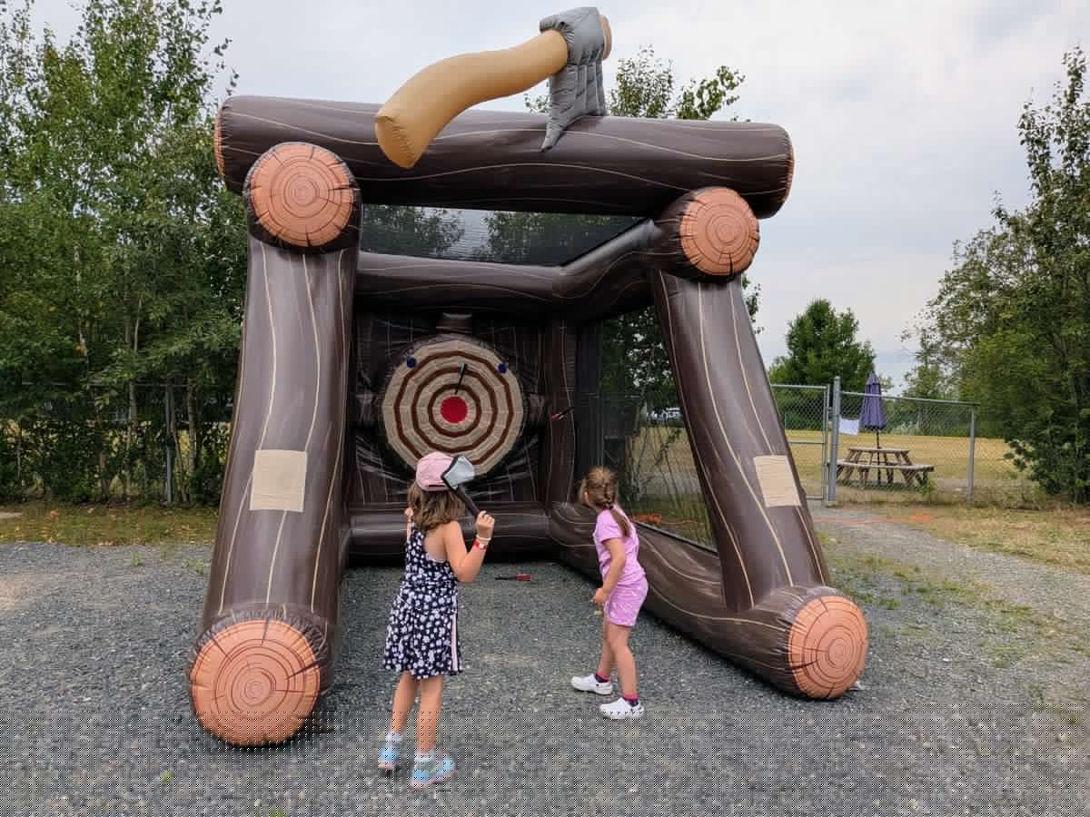 Elliot Lake daycare hosts inaugural summer carnival