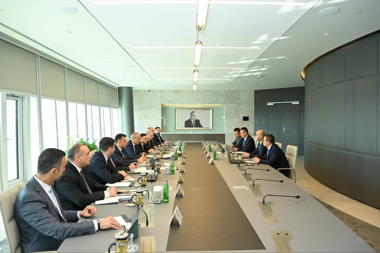 Azerbaijan, China discuss cooperation in aluminum and metallurgy