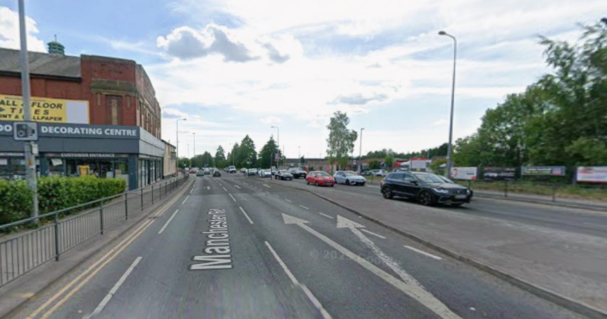 Closure of major Oldham road for 10 days begins as sewer works carried out