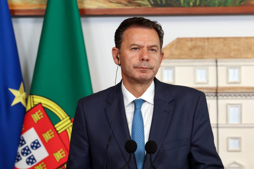 Portugal insinua que el govern espanyol incita a un “efecte crida” per la “manca de regulació” migratòria